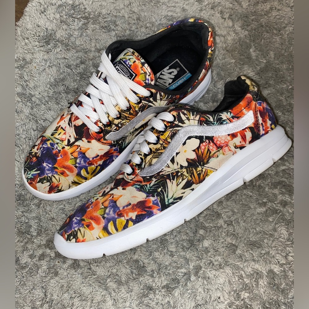 Vans UltraCush Lite Unisex Floral Shoes